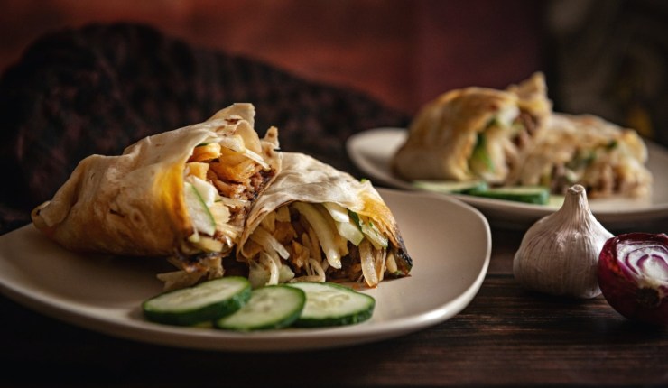 Reh-Kebab mit Feta und&nbsp;Tomaten